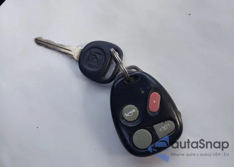 2002 Saturn S-Series Sc2 from USA, damaged, VIN 1G8ZR12772Z284040